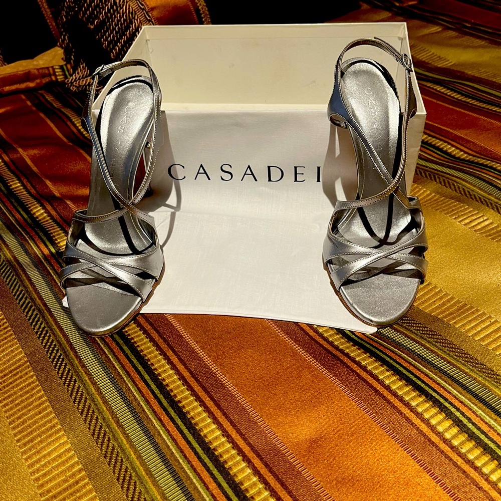 DESIGNER CASADEI HIGH HEELS WORN ONCE